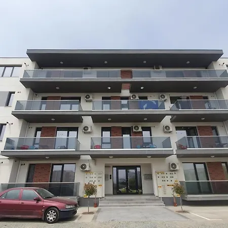 Apartament Adriana Navodari